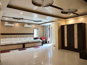 Hotel Binapani Deluxe 1