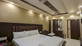 Hotel Binapani Deluxe 1