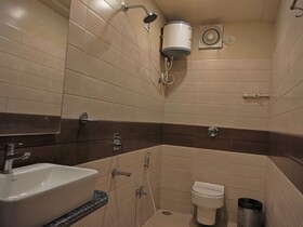 Hotel Binapani Deluxe 1