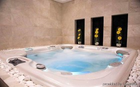 Karbala Rayhaan Hotel & Suites