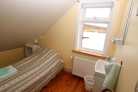 Guesthouse Steindórsstadir