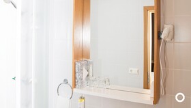 Centerhotel Skjaldbreid
