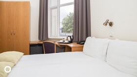 Centerhotel Skjaldbreid