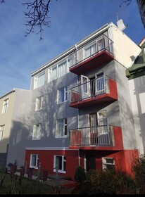 Lighthouse Apartments