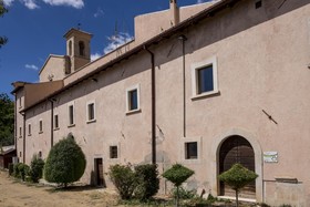 Convento Di San Colombo Dimora Storica