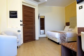 Eden Hotel Residence