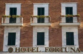 Fortuna Hotel