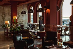 Seeport Hotel