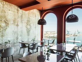 Seeport Hotel