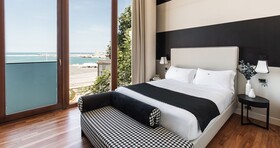 Seeport Hotel