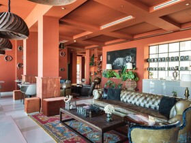 Seeport Hotel
