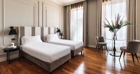 Seeport Hotel