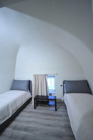 Gatto Bianco House