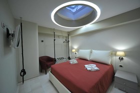 Gatto Bianco House