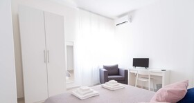 Casa Viviana Bari Policlinico