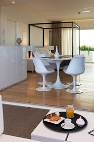 Dilman Luxury Stay & Lounge