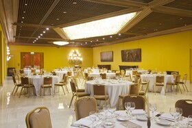 Mövenpick Bari Hotel