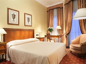 Mövenpick Bari Hotel