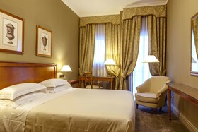 Mövenpick Bari Hotel