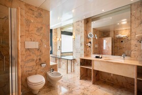 The Nicolaus Hotel Bari