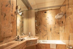 The Nicolaus Hotel Bari