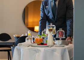 The Nicolaus Hotel Bari