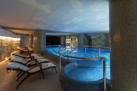 The Nicolaus Hotel Bari