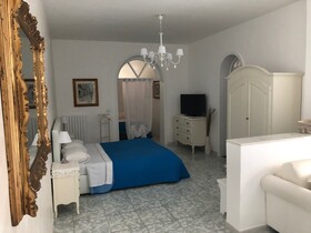 Villa Nicolaus Bed & Breakfast
