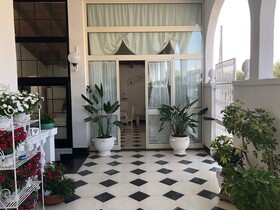 Villa Nicolaus Bed & Breakfast