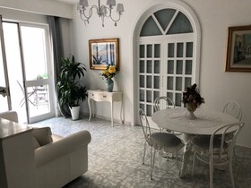 Villa Nicolaus Bed & Breakfast