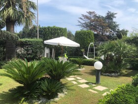 Villa Nicolaus Bed & Breakfast