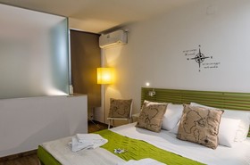 Domatia Bed and Breakfast