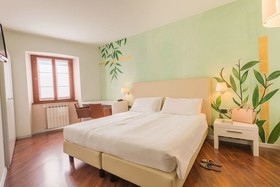 Dependance Center Hotel