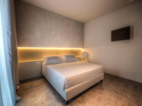 Bell Suite