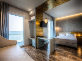 Bell Suite