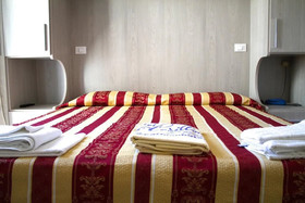 Hotel Carillon