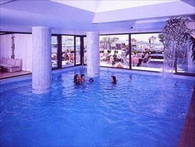 Hotel Mondial
