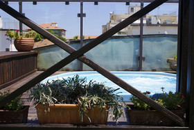 Charles Residence & Hotel