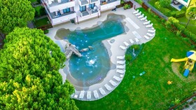 Bosco Canoro East Eco Resort