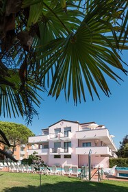 Bosco Canoro East Eco Resort