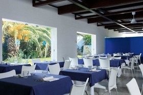 Nicolaus Club Meditur Village