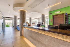 Hotel Ambassador