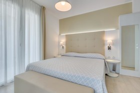 Hotel Ambassador