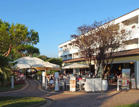 Centro Vacanze Pra’ delle Torri Case Mobili by Adria Holiday
