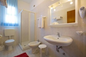 Hotel Etna