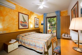 Hotel Etna