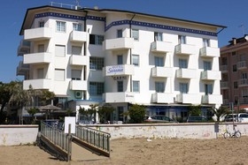 Hotel Serena Caorle B&B