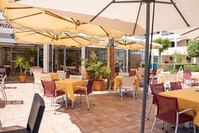 Villaggio Ai Pini Lido Altanea