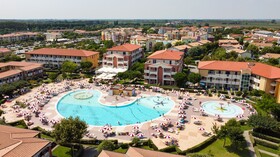 Villaggio Ai Pini Lido Altanea