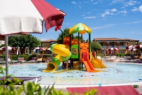 Villaggio Ai Pini Lido Altanea